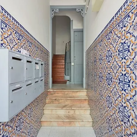 New 3 Bedroom Flat With River On Sight @alameda * Lisboa