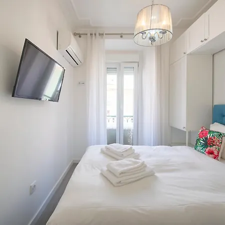 Lejlighed New 3 Bedroom Flat With River On Sight @alameda